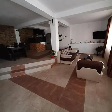 Casa Anne Holiday home Orsova