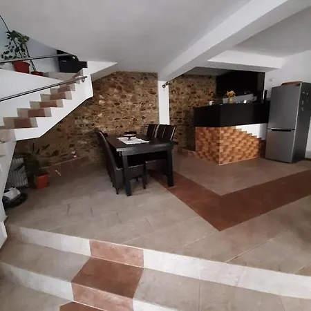 Casa Anne Holiday home Orsova